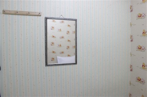 Photo 9 - Minimalist 2BR Apartment at Gateway Ahmad Yani Cicadas