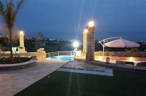 Photo 8 - Ipanema sea View Villa With Pool