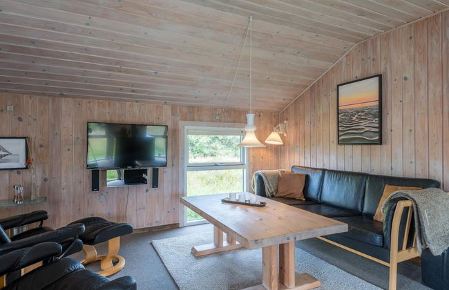 6 Person Holiday Home in Fano - Photo 4