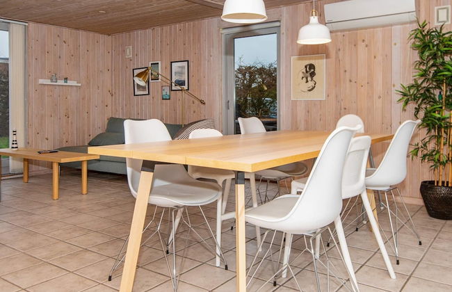 8 Person Holiday Home in Borkop - Foto 35