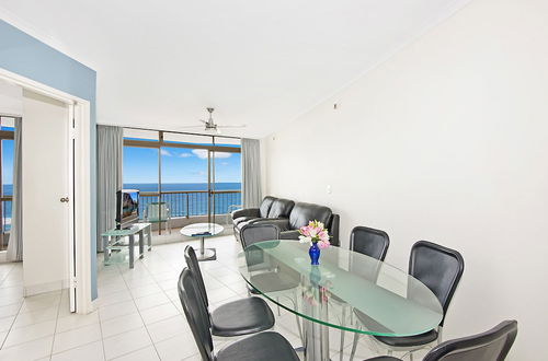 Photo 6 - Surfers International Gold Coast Accommodation