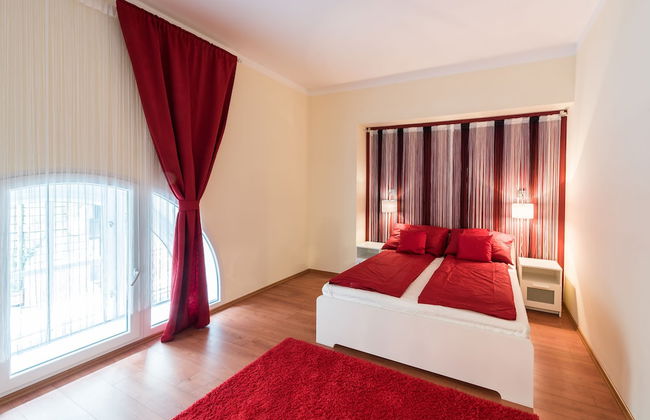 Exclusive Budapest Residence - Photo 9