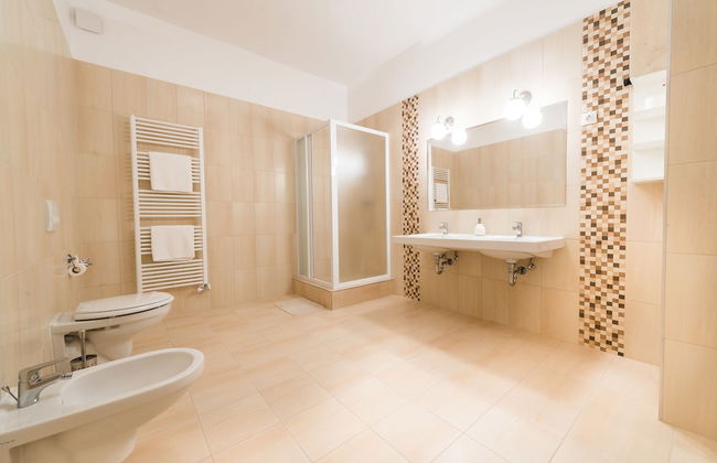 Exclusive Budapest Residence - Photo 33