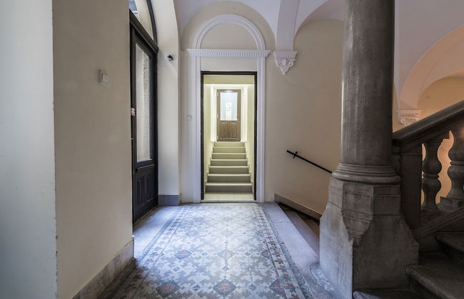 Exclusive Budapest Residence - Photo 3