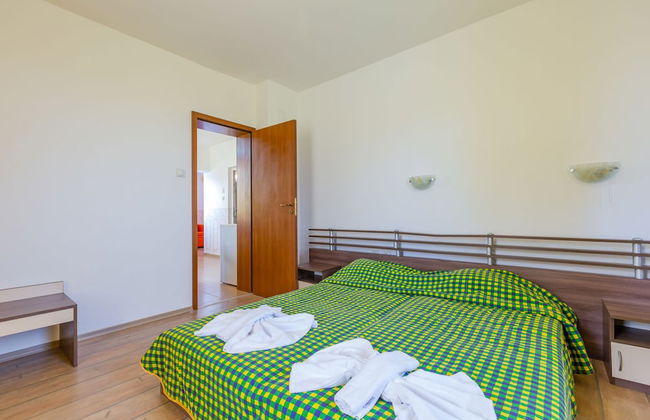 2 Bedroom Apartment in Dafinka Guest House - Foto 8