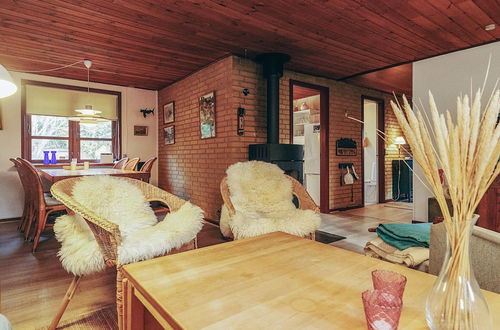 Photo 9 - 6 Person Holiday Home in Blokhus