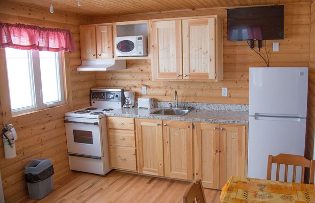 Burnt Cape Cabins - Photo 17