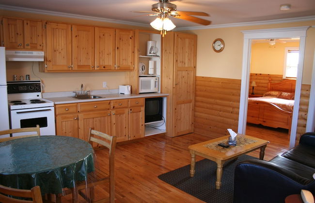 Burnt Cape Cabins - Photo 18
