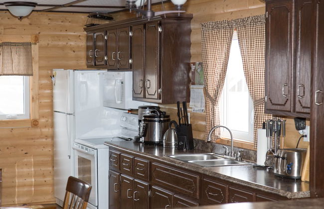 Burnt Cape Cabins - Photo 16