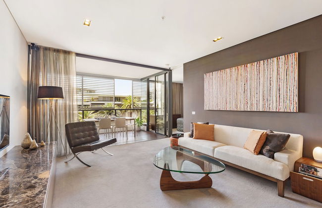Stylish 1 Bedroom Apartment Camperdown - Photo 16