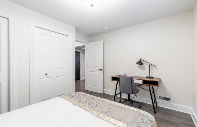 Heritage Rideau 2Br Apartment Free Parking - Photo 9