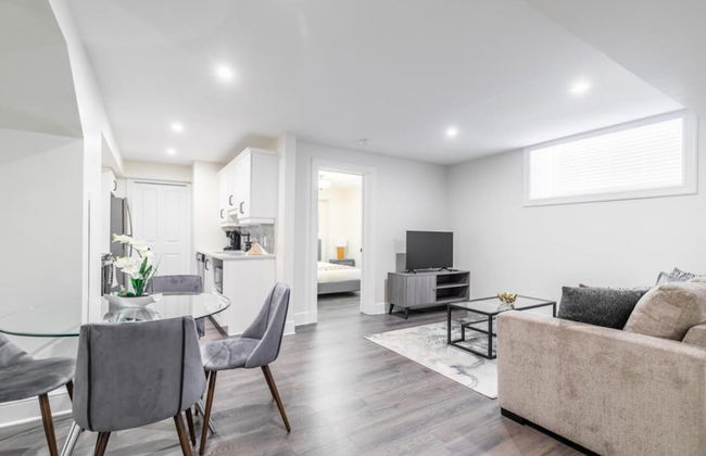 Heritage Rideau 2Br Apartment Free Parking - Photo 46