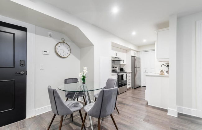 Heritage Rideau 2Br Apartment Free Parking - Photo 21