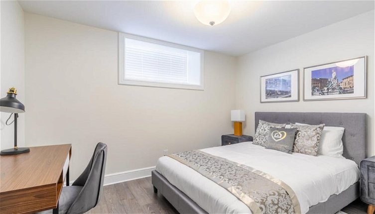 Photo 1 - Heritage Rideau 2Br Apartment Free Parking