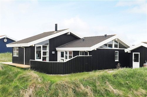 Photo 16 - Winsome Holiday Home in Blokhus near Sea