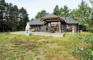 Foto 1 - 8 Person Holiday Home in Romo