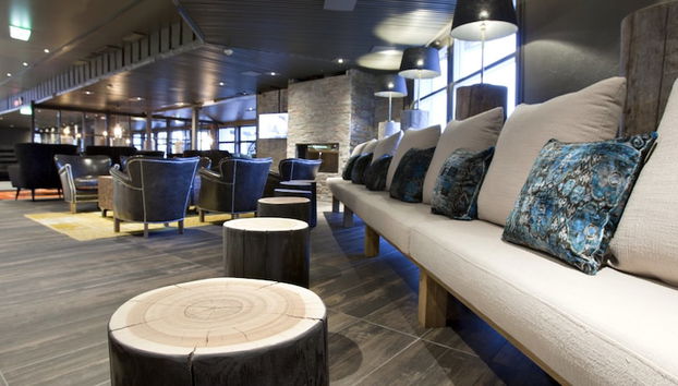 Lobby-Lounge