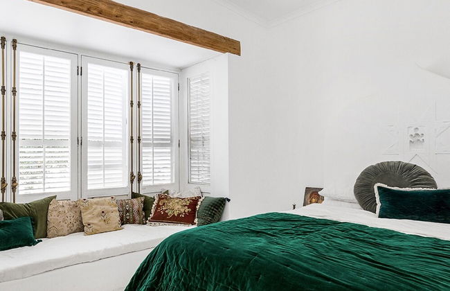 Your Luxury Escape - Bisque House - Photo 8
