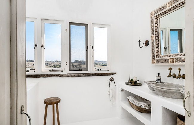 Your Luxury Escape - Bisque House - Photo 18