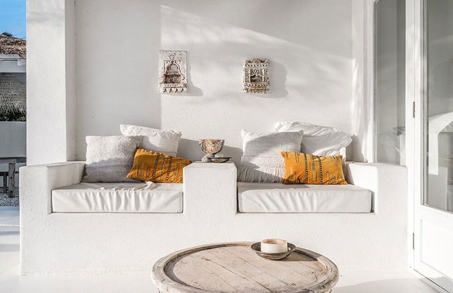 Your Luxury Escape - Bisque House - Photo 3