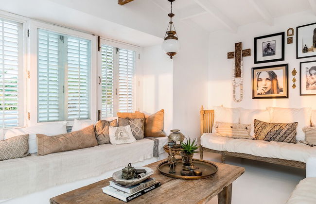 Your Luxury Escape - Bisque House - Photo 11