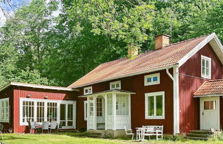 Foto 1 - 6 Person Holiday Home in Overum