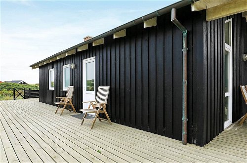 Photo 21 - 10 Person Holiday Home in Lokken