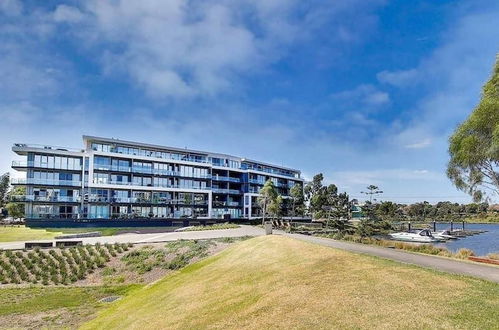 Photo 24 - Marina View Apartment on the Maribyrnong River, Melbourne