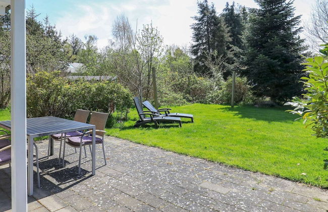 6 Person Holiday Home in Stege - Foto 9