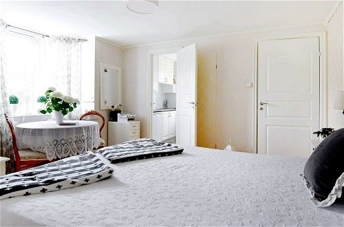 Photo 3 - 2 Person Holiday Home in Lysekil