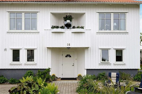 Photo 1 - 2 Person Holiday Home in Lysekil