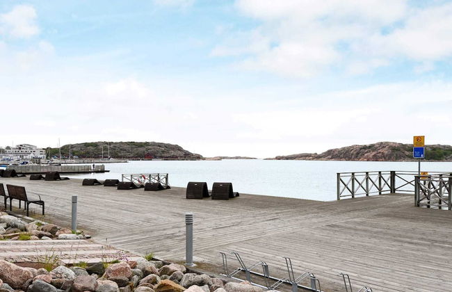 2 Person Holiday Home in Lysekil - Foto 6
