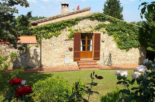 Photo 39 - Panoramic Villa in Tuscany Rolling Hill, Well Connected, Everyday new Journey to