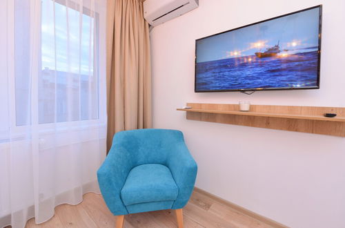 Photo 13 - Marina Apartment - Cismigiu Gardens