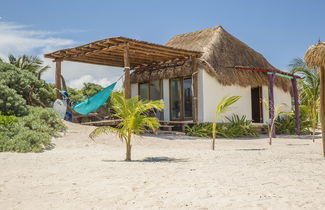 Photo 2 - Room in Bungalow - El Secrereto Ocean Front Cabin