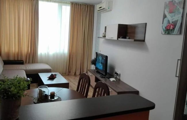 Sunny Apartment in Burgas - Foto 6