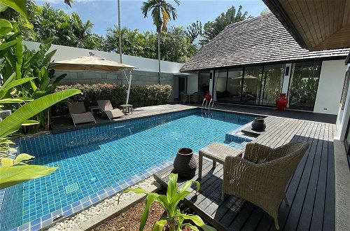 Foto 1 - Private Pool Villa Near to Layan Beach, Set In Lush Tropical Garden