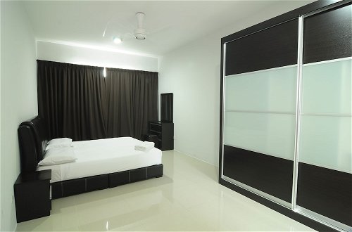 Photo 5 - D'Embassy Serviced Residence Suites