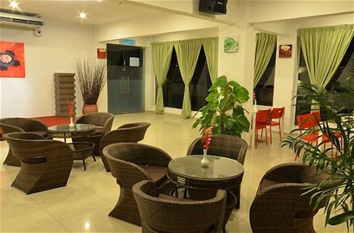 Foto 3 - D'Embassy Serviced Residence Suites