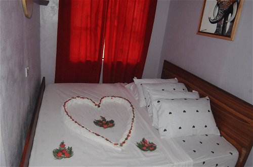 Foto 4 - Beautiful & Stylish 2-bedroom Apartment in Karatu