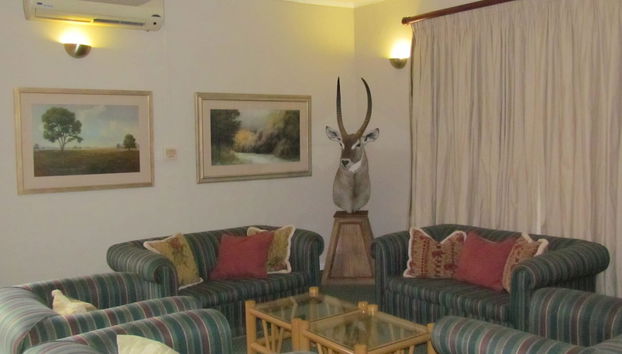 Lobby-Lounge