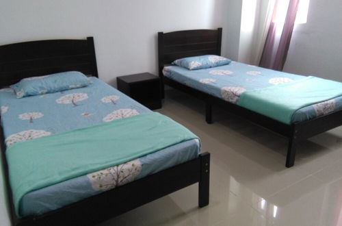 Foto 8 - OYO Home 90350 Kl Homestay Express 2