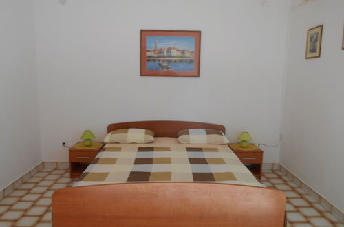 Photo 3 - Apartment Near Novalja Center