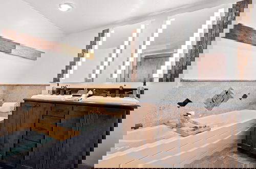 Foto 9 - Calming Canyons Ski-in/ski-out Luxe Penthouse