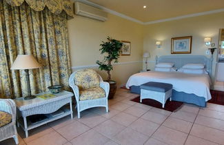 Photo 2 - Roosboom Luxury Studio - With Sea View and Kitchen, Ideal for 2 Guests, Capetown