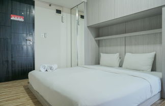 Photo 3 - Homey Studio at Sentraland Cengkareng Apartment near Airport