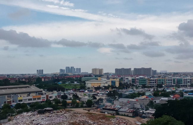 Homey Studio at Sentraland Cengkareng Apartment near Airport - Photo 15