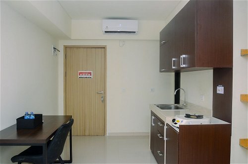 Photo 14 - Comfortable 2BR at Meikarta Apartment