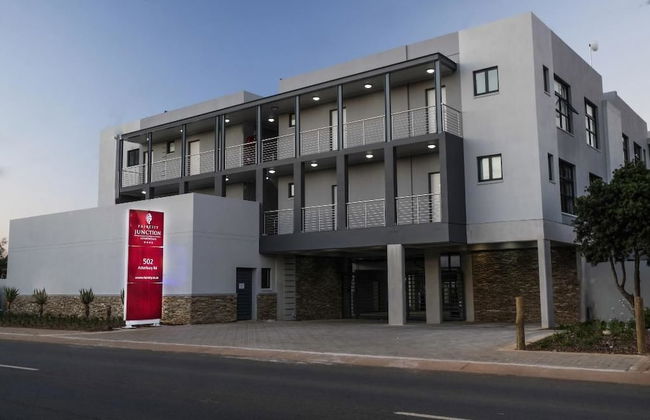 Junction 502 Apartments - Foto 1
