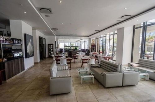 Photo 42 - Sandton Skye Apartment - 616